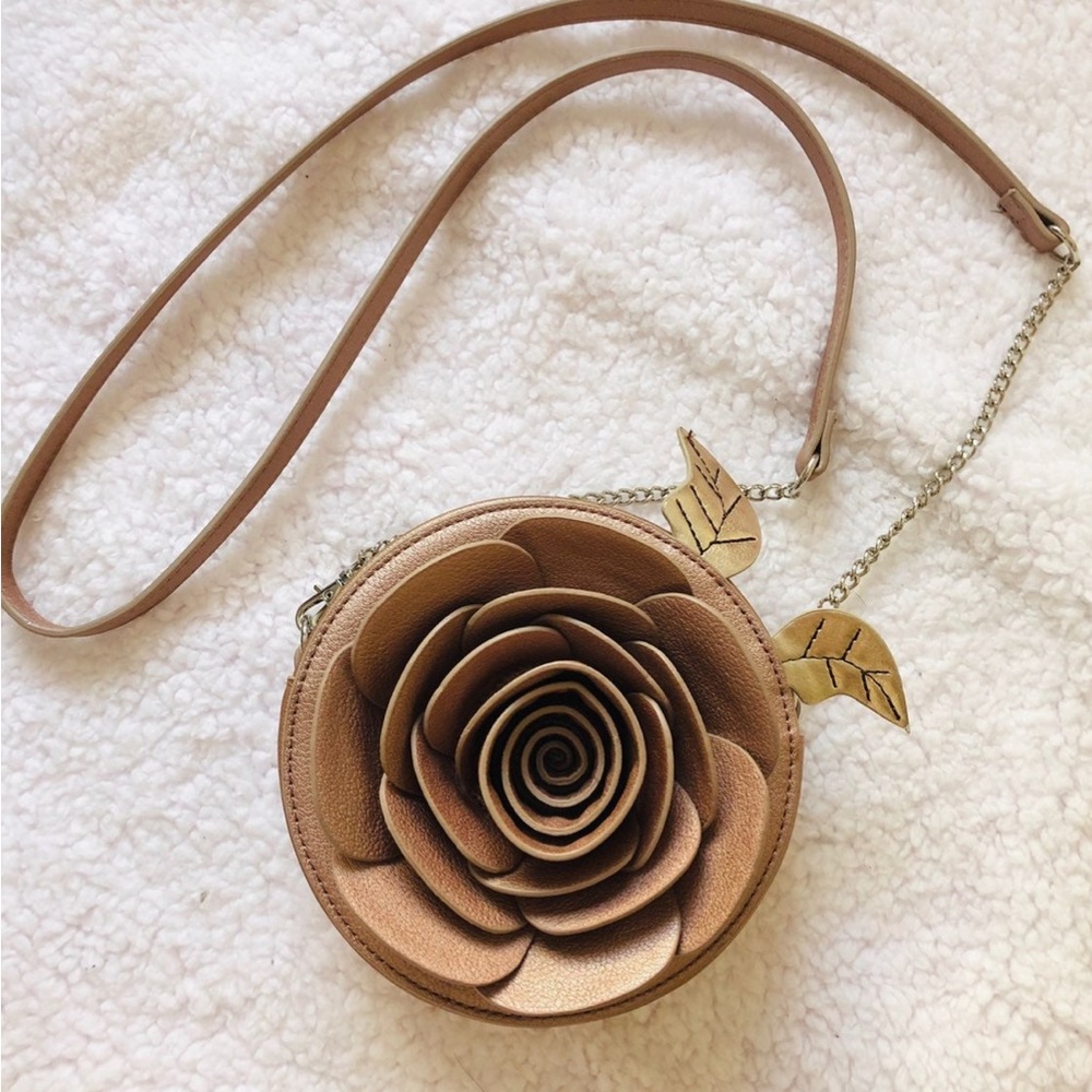 Danielle Nicole Rose Crossbody